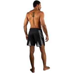 Venum - Fightshorts MMA Shorts / Adrenaline / Schwarz-Silber-Grau / Small