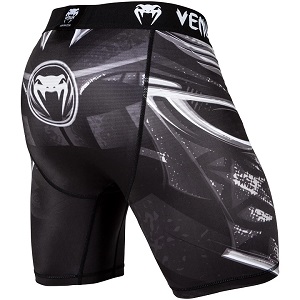 Venum - Pantalones Cortos de Compresión / Gladiator 3.0 / Negro / Medium